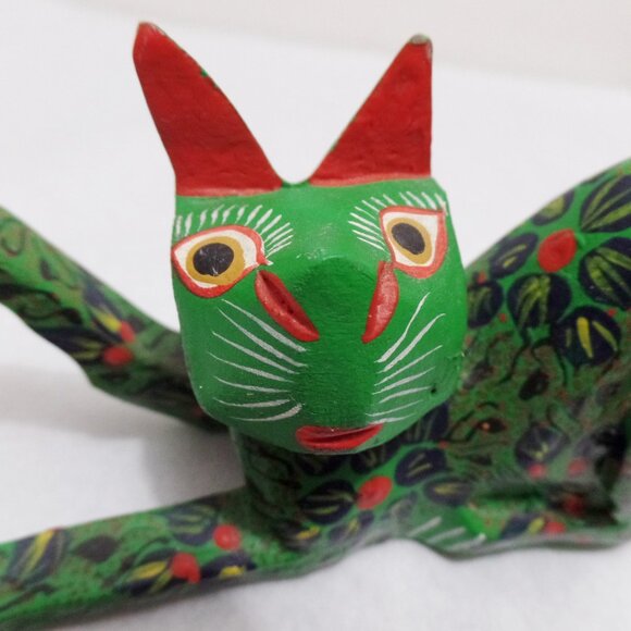 Oaxacan Alebrije Hand Carved Hand Painted Wood Cat Sculpture - Picture 13 of 13